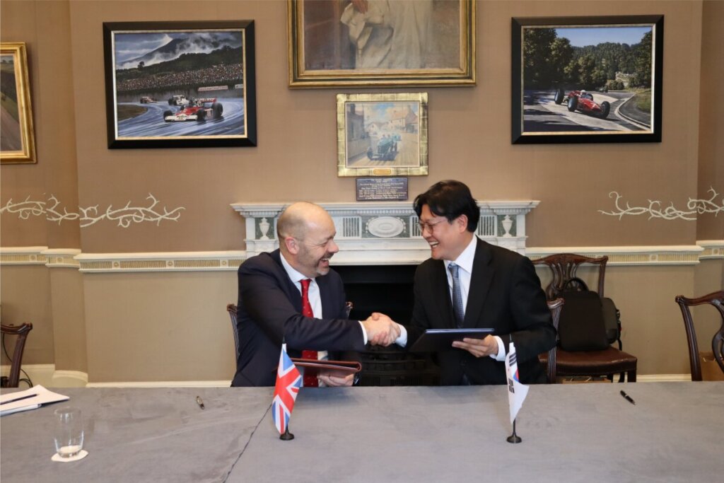 UK and South Korea bodies sign MOU to advance automated driving technologies